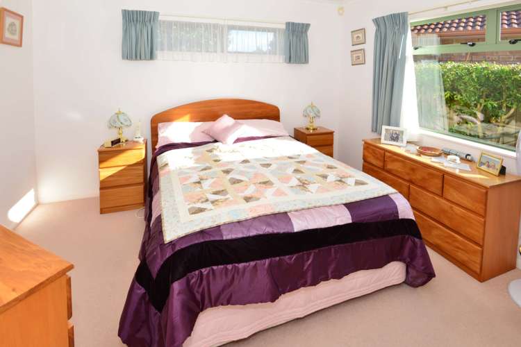 3 Francis Skinner Place Orewa_12