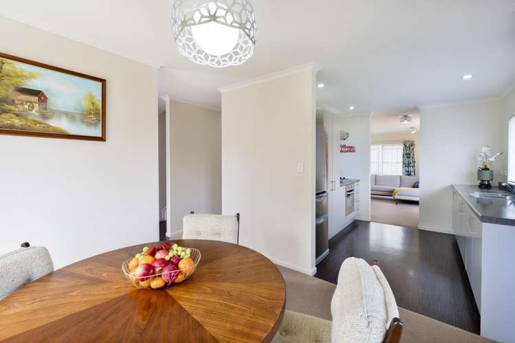 6 Newfound Way Glen Eden_27