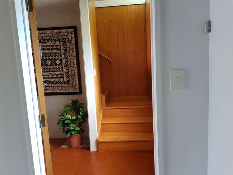 119 Oratia Place Onemana_58