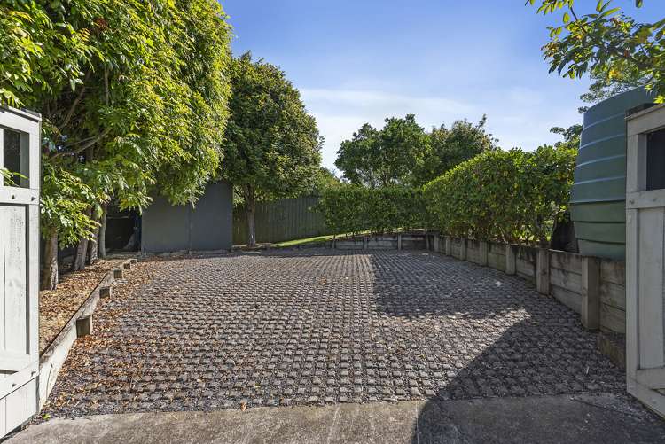 67 Shelly Bay Road Beachlands_40