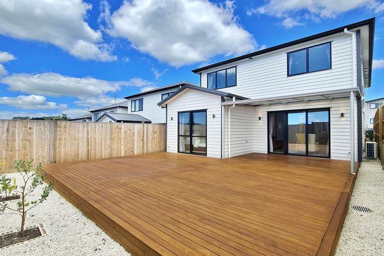 4 Frontier Lane Flat Bush_21