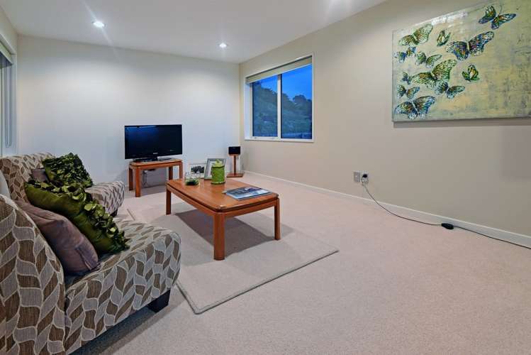 13 Fairhill Place Flat Bush_18