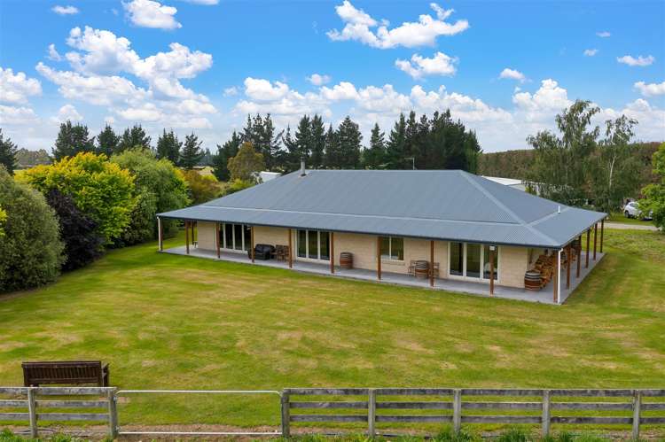 2162 North Eyre Road West Eyreton_1