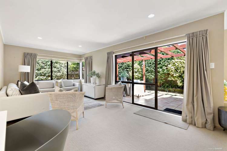 18a Fairholme Avenue Epsom_12