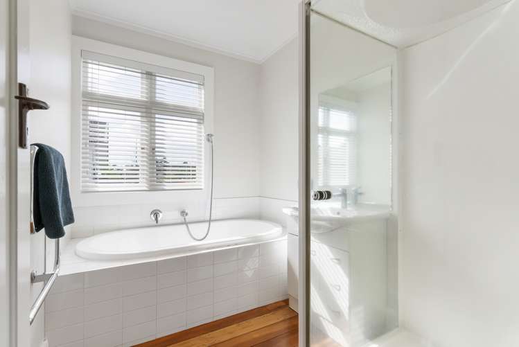 4 Cambrai Avenue Mount Roskill_16