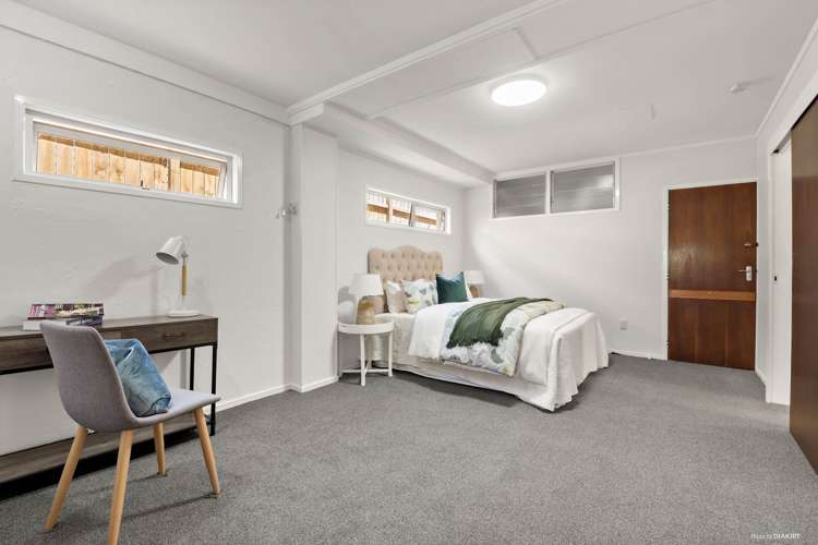 5 Summit Drive Torbay_16