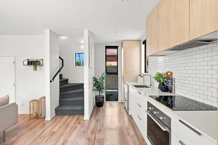 1/42 Dickens Street Addington_6