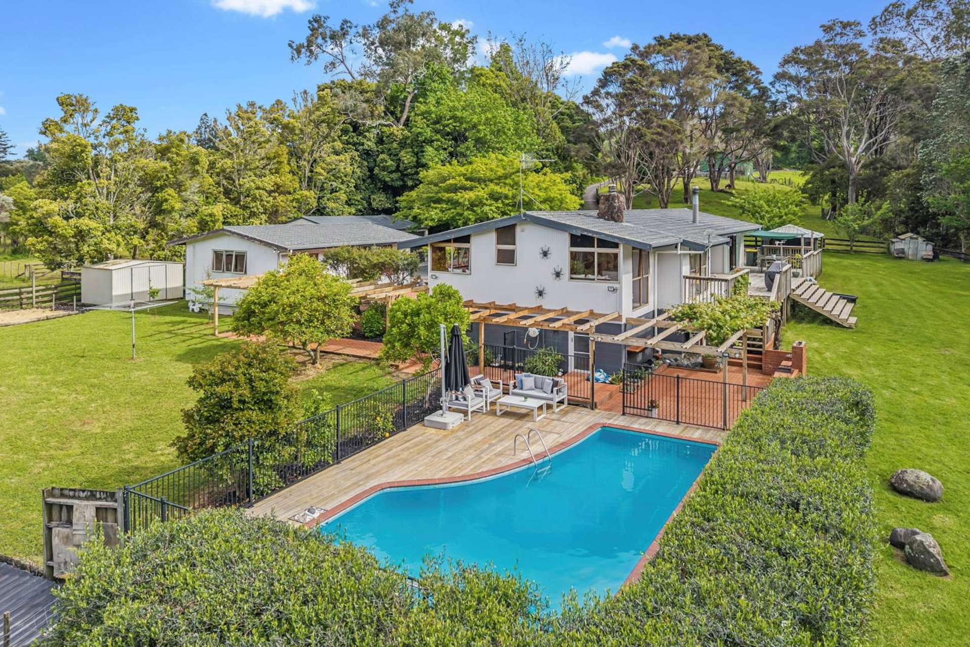 23-25 Mountain Road Henderson Valley_0