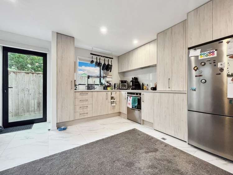  6/10 Biddle Crescent Taitā_3