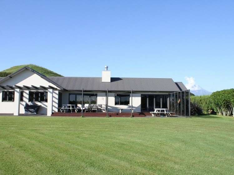 1355 Mountain Road Inglewood_33