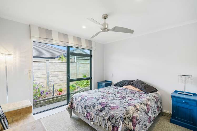 11 Munford Lane Riverhead_23