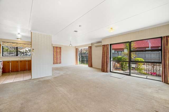 2/8 Brooklyn Drive Redwoodtown_2