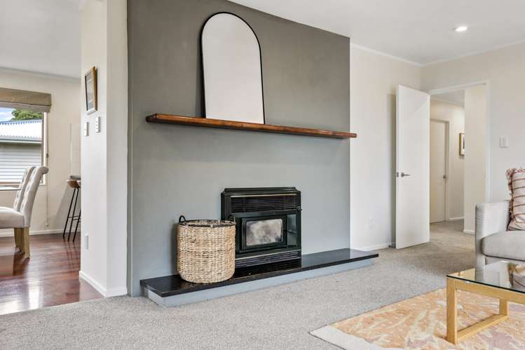 255 Glengarry Road Glen Eden_12