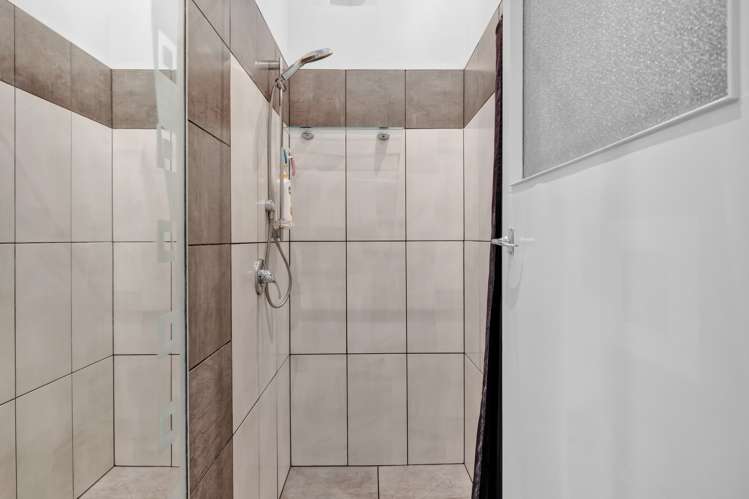 6 Egmont Street Hawera_15