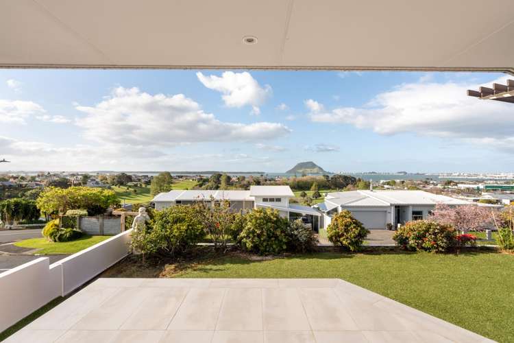 3 Seaview Road Otumoetai_8