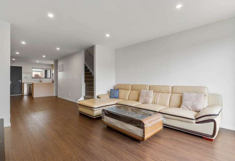 2/55 GREAT SOUTH ROAD Papakura_4