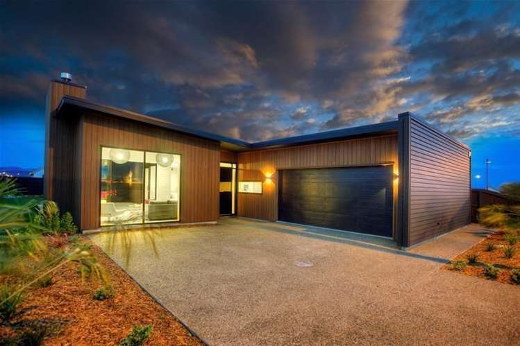 55 Vernon Drive Lincoln_9