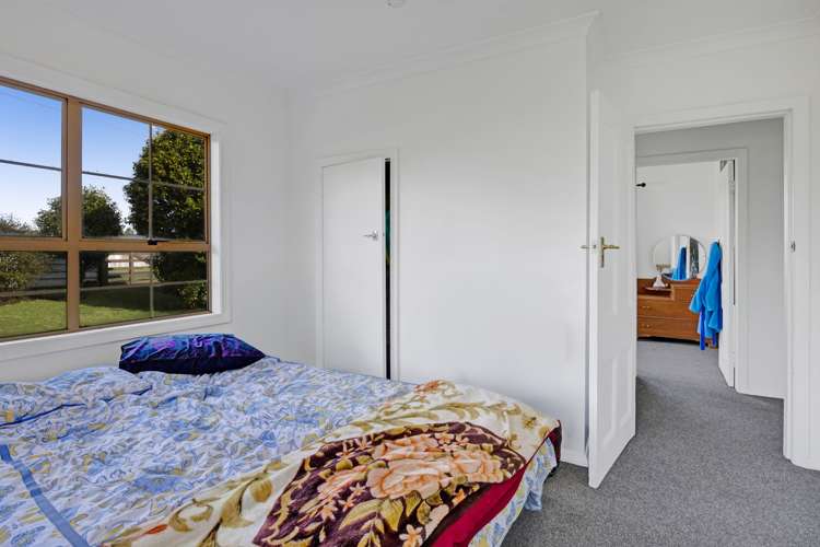 9 Standish Street Midhirst_21