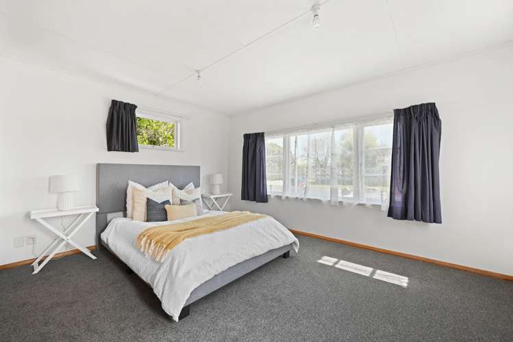 16 Vardon Road Saint Andrews_11