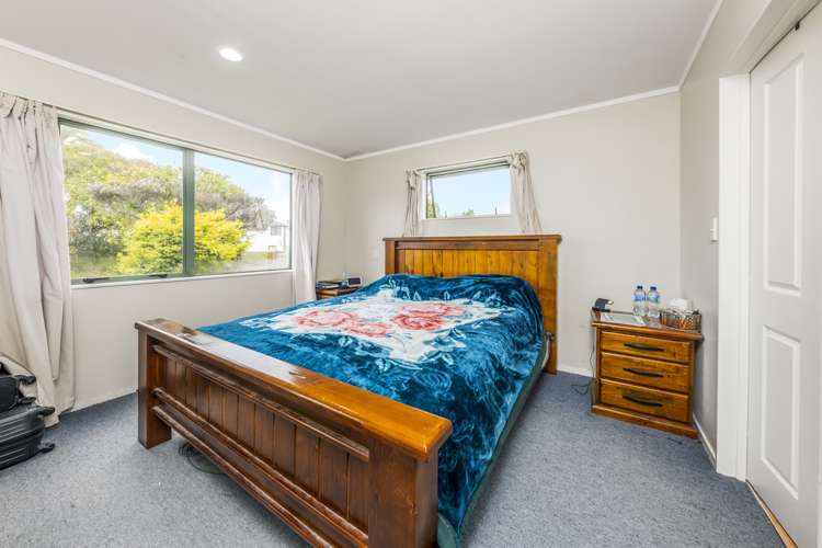 47 Flat Bush Road Clover Park_10