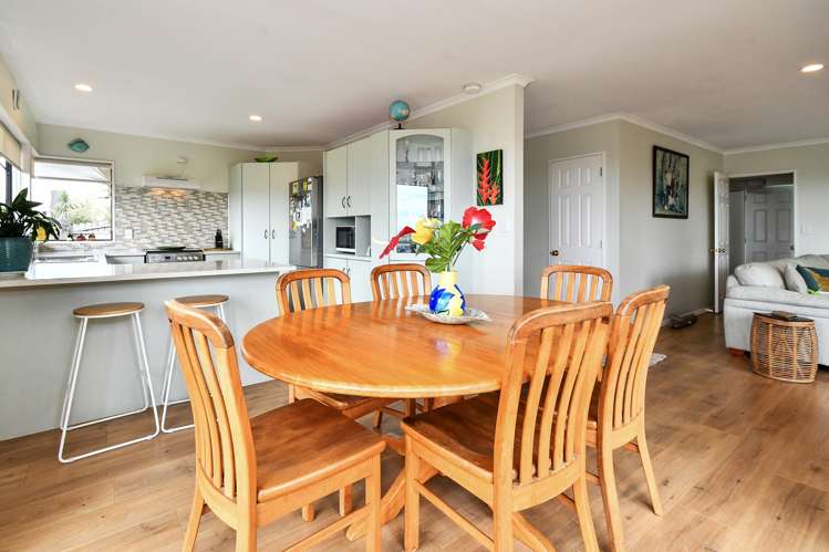 10 Kylie Court Clover Park_6