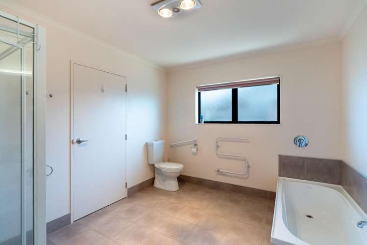 83 Roberts Line Kelvin Grove_8