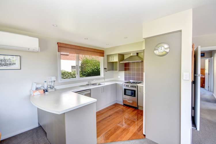 112 Easther Crescent Kew_7