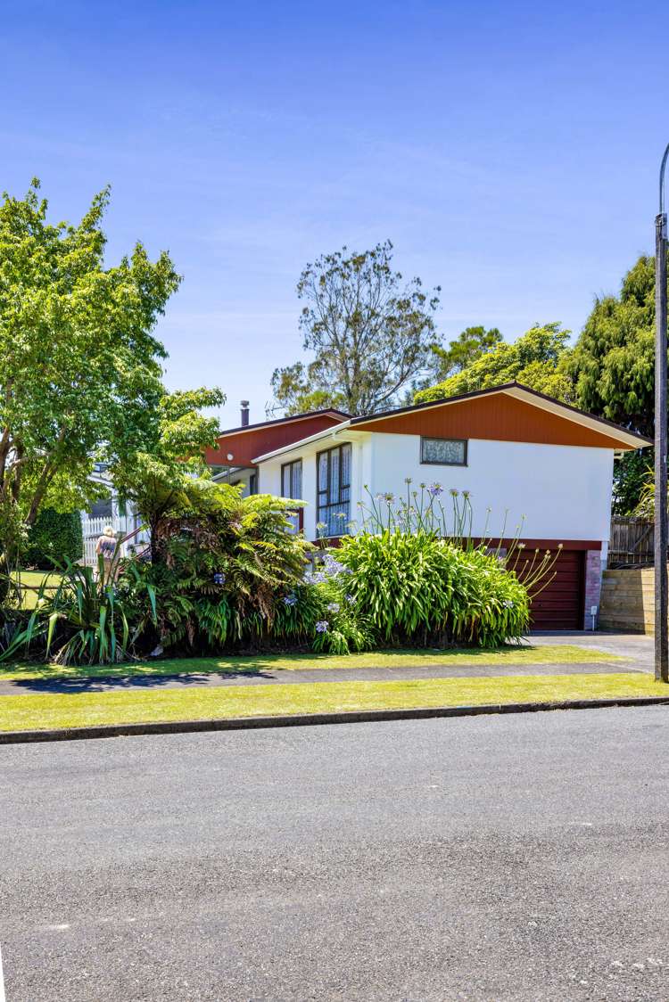 7 Lindaver Grove Merrilands_34