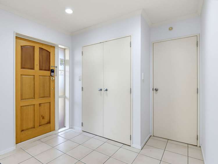 12 Emmerdale Avenue_3