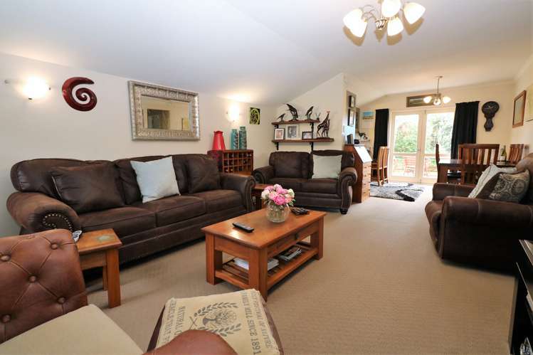153 Chester Road Carterton_5