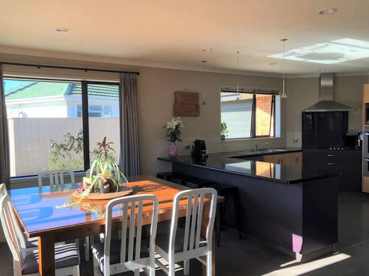 174a Maxwell Road Redwoodtown_2