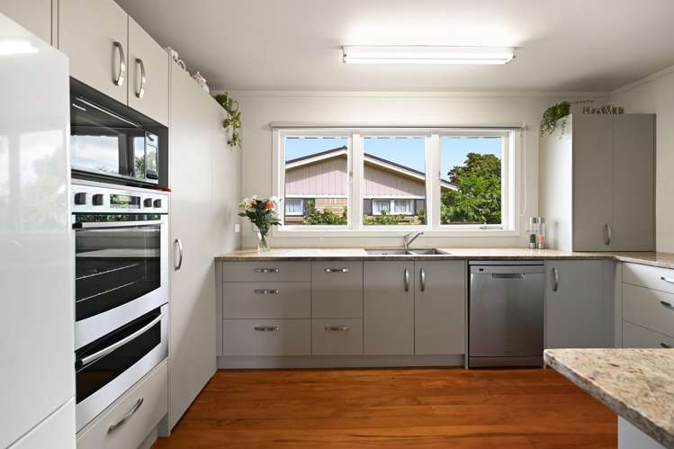 6 Eton Drive Hillcrest_3