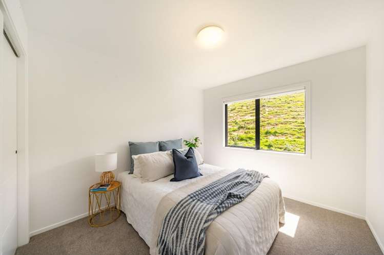 47 Percy Kinsman Crescent Riverstone Terraces_18