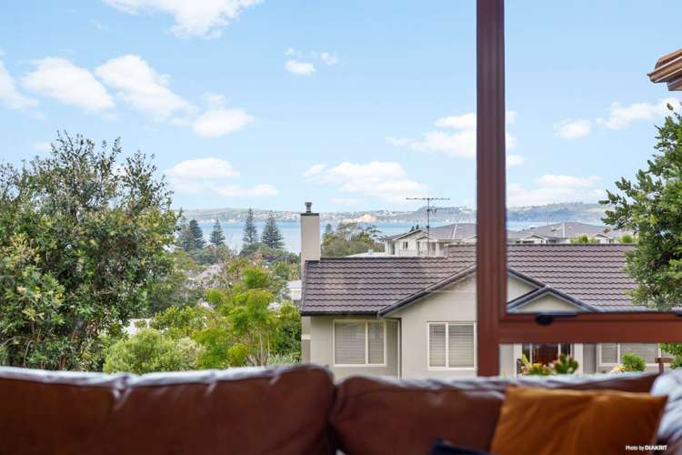 69 Roberta Crescent Orewa_11