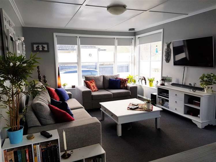 96 Thames Road Paeroa_12