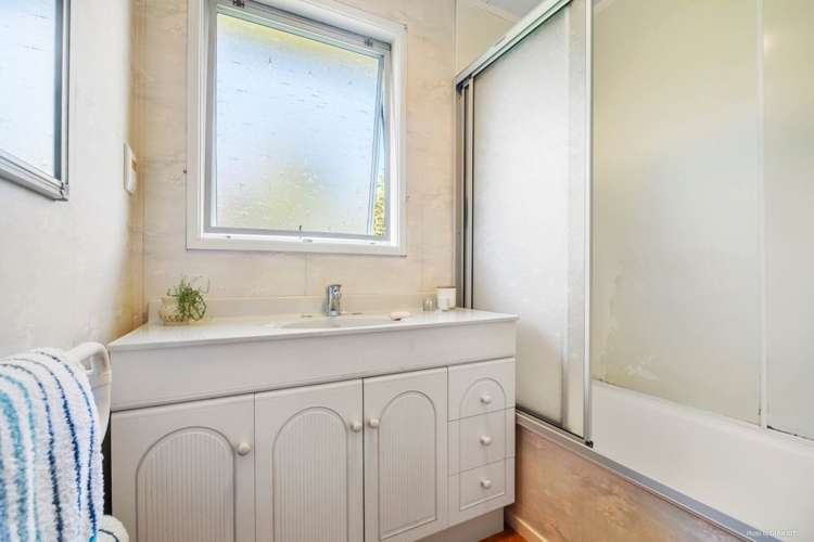 3 Libra Street Glen Eden_8