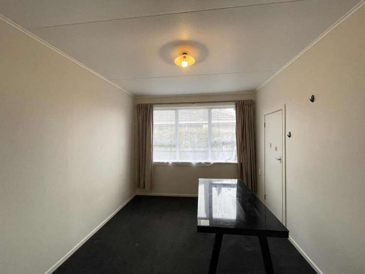 12 Karaka Street 2160_9