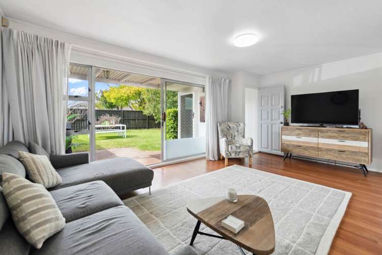 2/67 Edgewater Drive Pakuranga_2