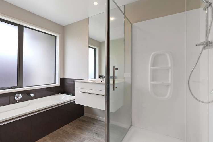 128 Puhirake Crescent Pyes Pa_20