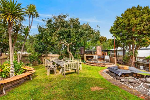 2 Quentin Place, Mahanga Mahia Peninsula_3