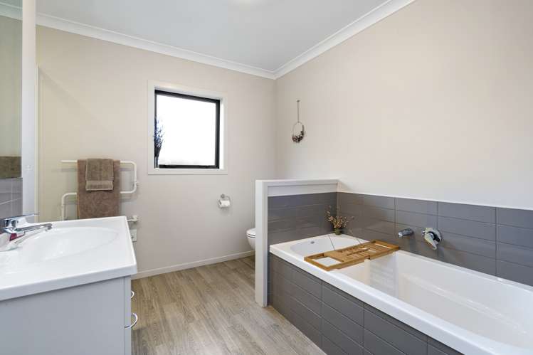 55a Carlyle Street Leamington_11