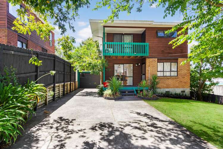 37 Glengarry Road Glen Eden_0