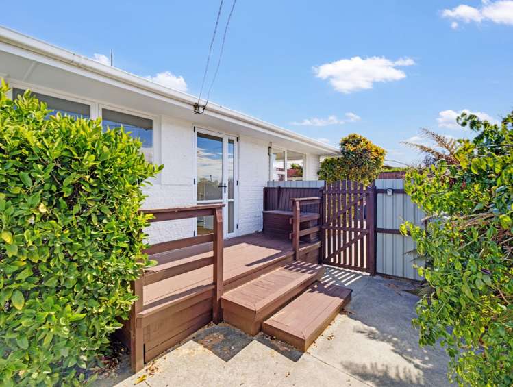 1/17 Lake Terrace Road Burwood_13