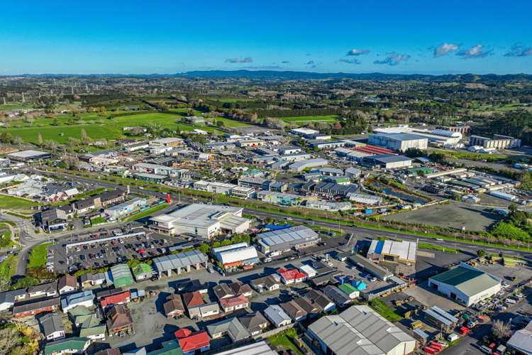 132 Main Road Kumeu_18