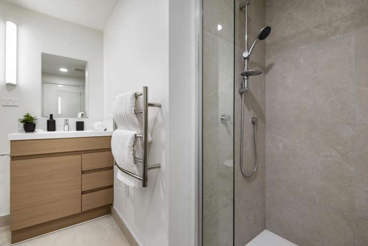4 Wagener Place Mount Albert_6