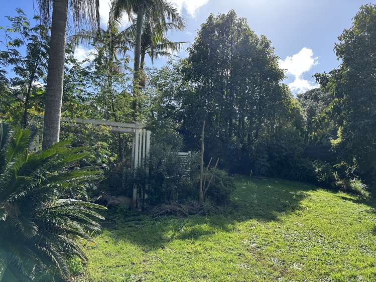 21 Lake Road Awanui_29