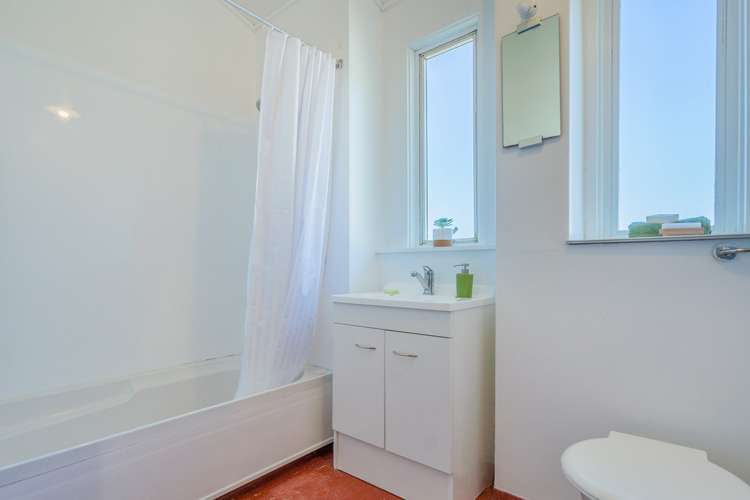 2/49 Chelmsford Street Ngaio_14