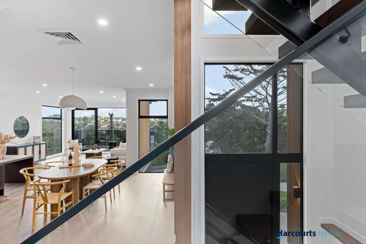 545 Beach Road Murrays Bay_30