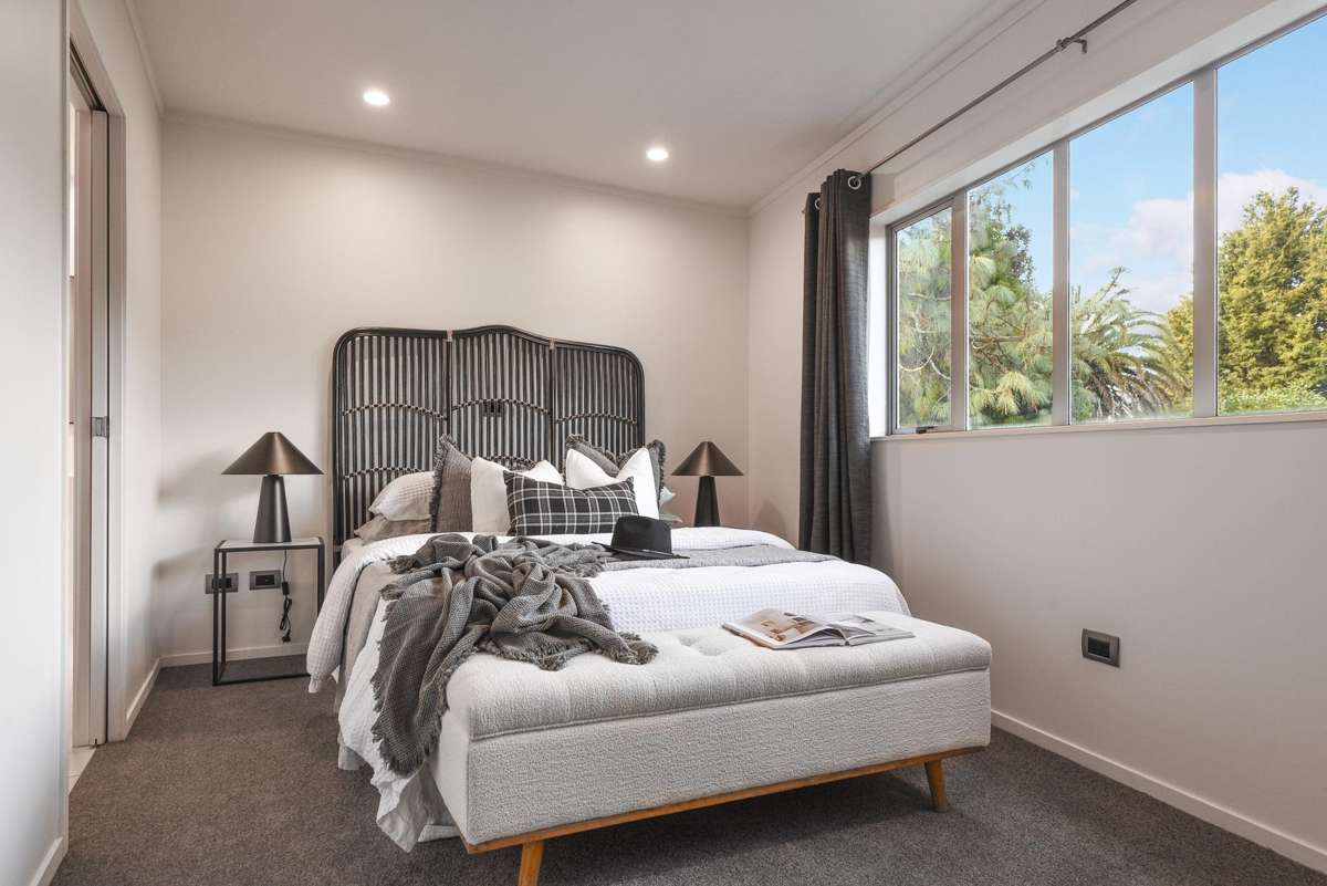 2/15 Tarawera Road_4