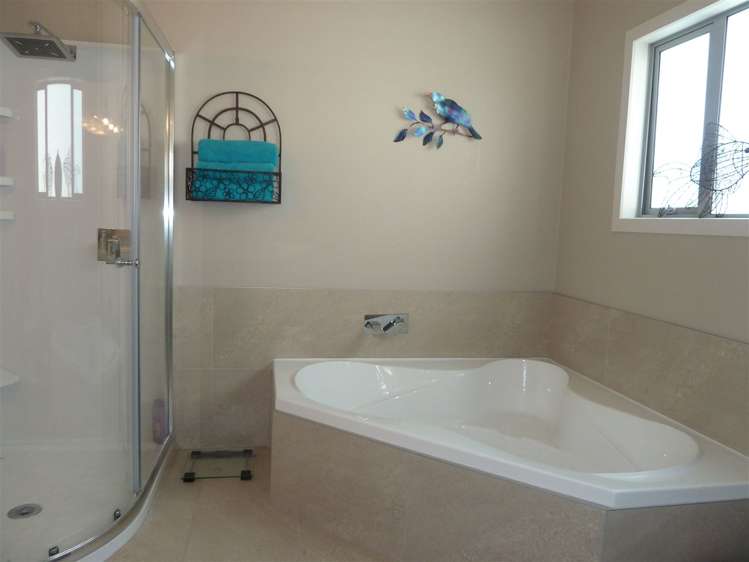 6 Tairua Heights Tairua_11